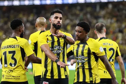 ديربي جدة بالأصفر والأسود.. الاتحاد يقتل الأهلي بهدف الشهري في الدوري السعودي (فيديو)